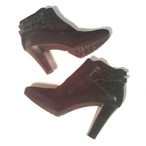 Aquatalia Suede Leather Heeled Booties